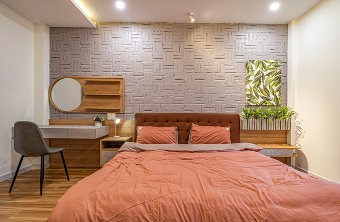 Phòng ngủ thứ 2 với thiết kế gam màu ấm 
